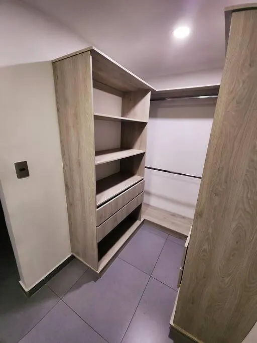 Hermoso Y Nuevo Apartamento En Laureles Medellin