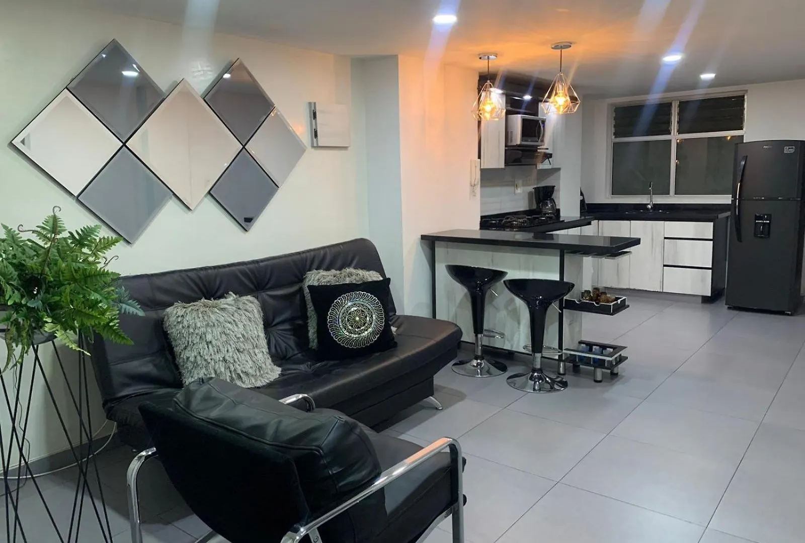 Hermoso Y Nuevo Apartamento En Laureles Medellin