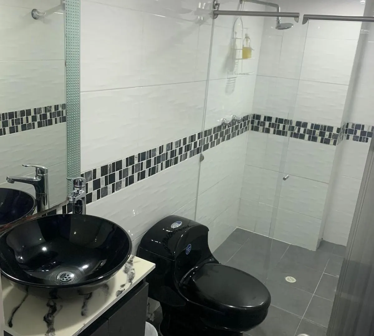 Hermoso Y Nuevo Apartamento En Laureles Medellin Apartment
