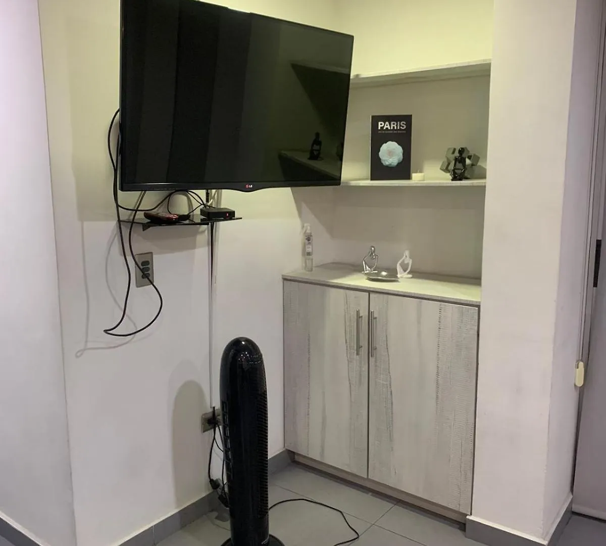 Hermoso Y Nuevo Apartamento En Laureles Medellín